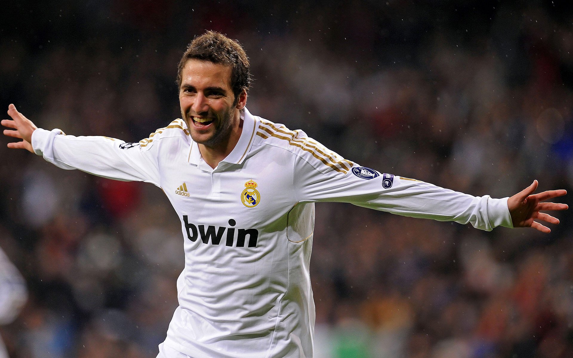 三笘薰爆发,哥斯达黎加淘汰赛过关里昂,足球世界里的小国叙事革命