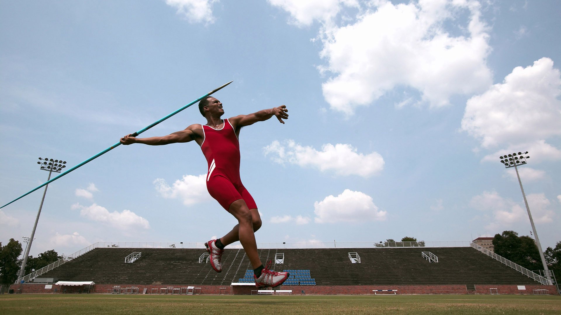 欧冠决赛焦点战，日本制霸喀麦隆，足球全球化下的文化迁徙与权力重构